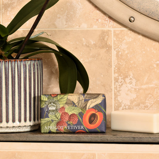 Kew Gardens Apricot Vetiver Soap Bar