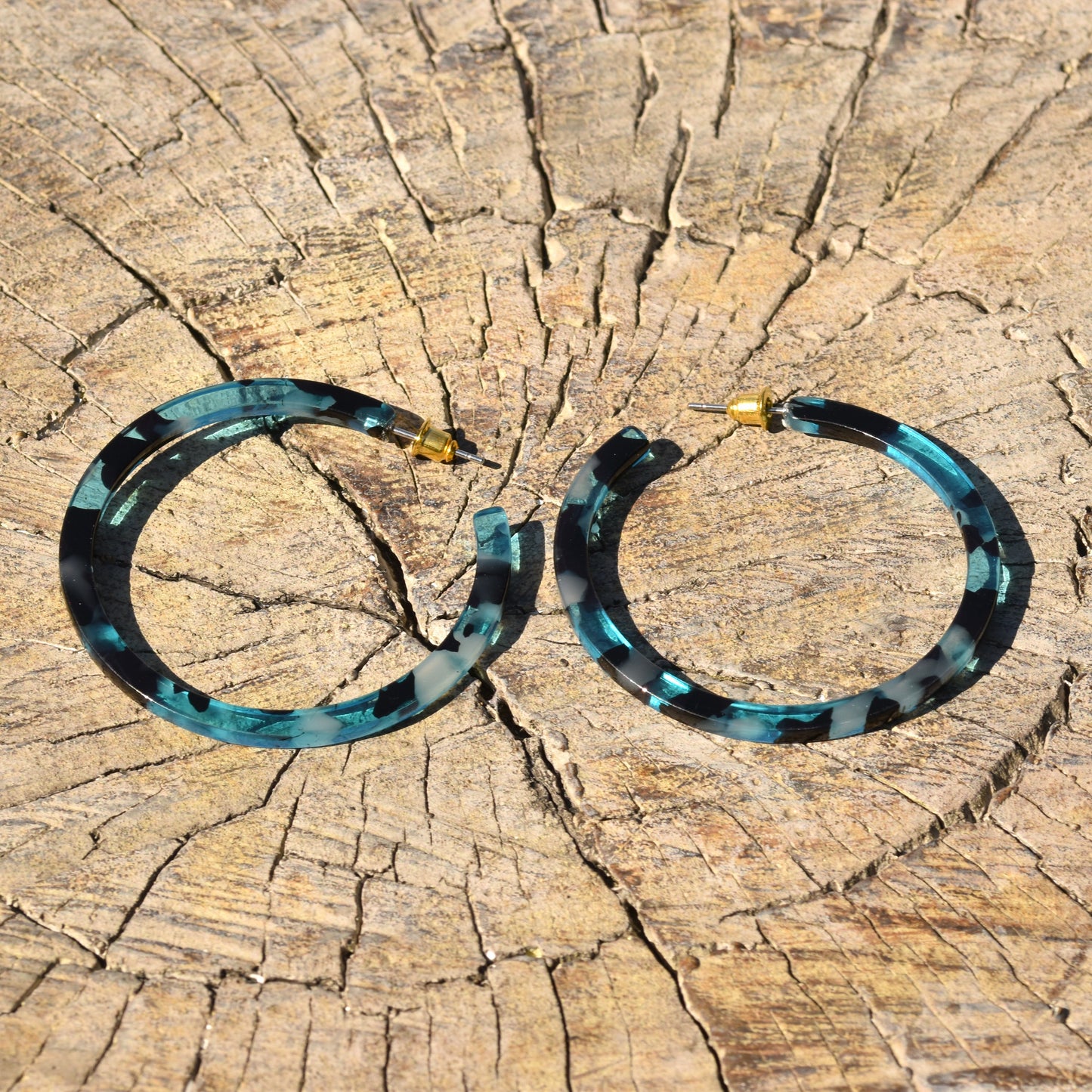 Levonna Large Hoop Earring - Poolside