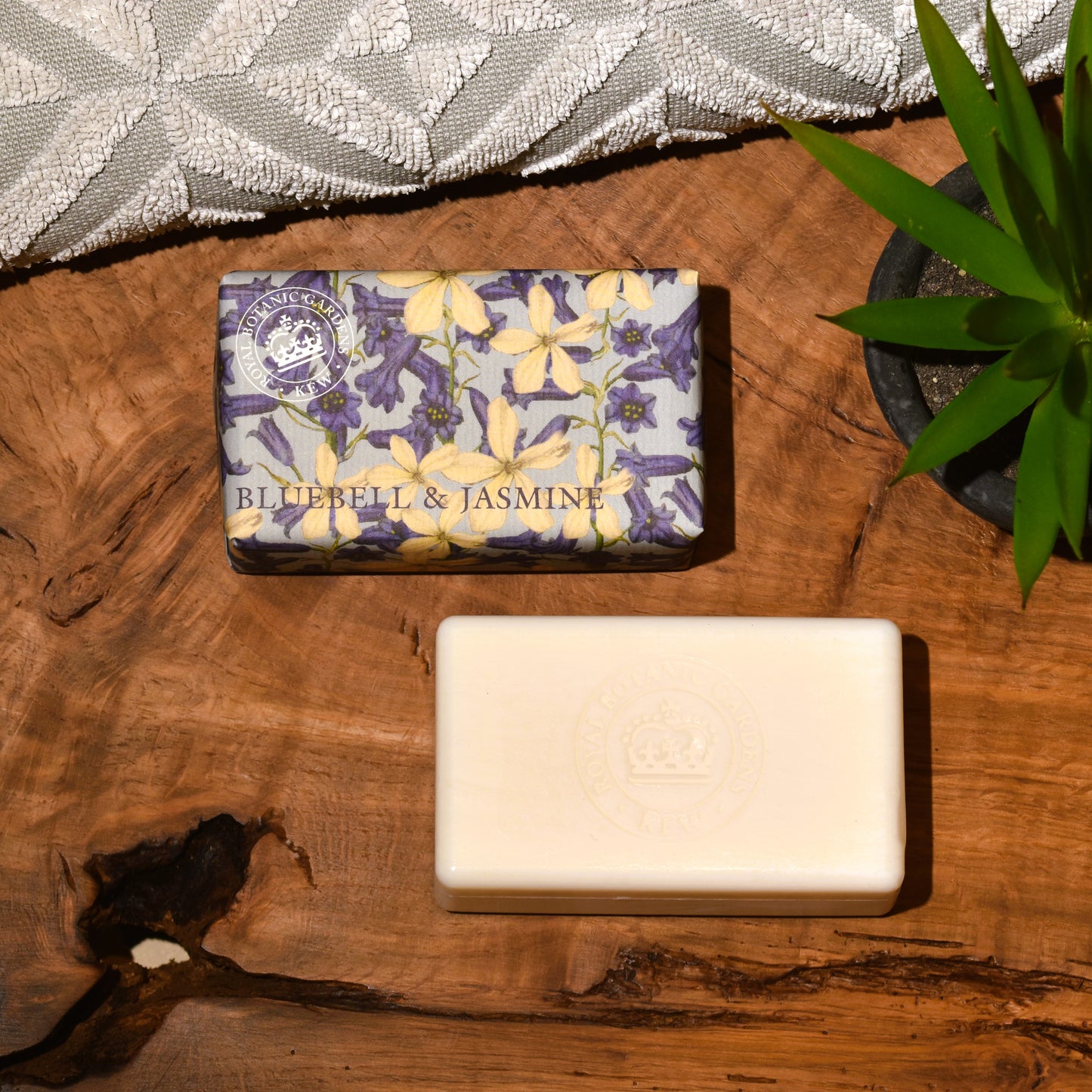 Kew Gardens Bluebell & Jasmine Soap Bar