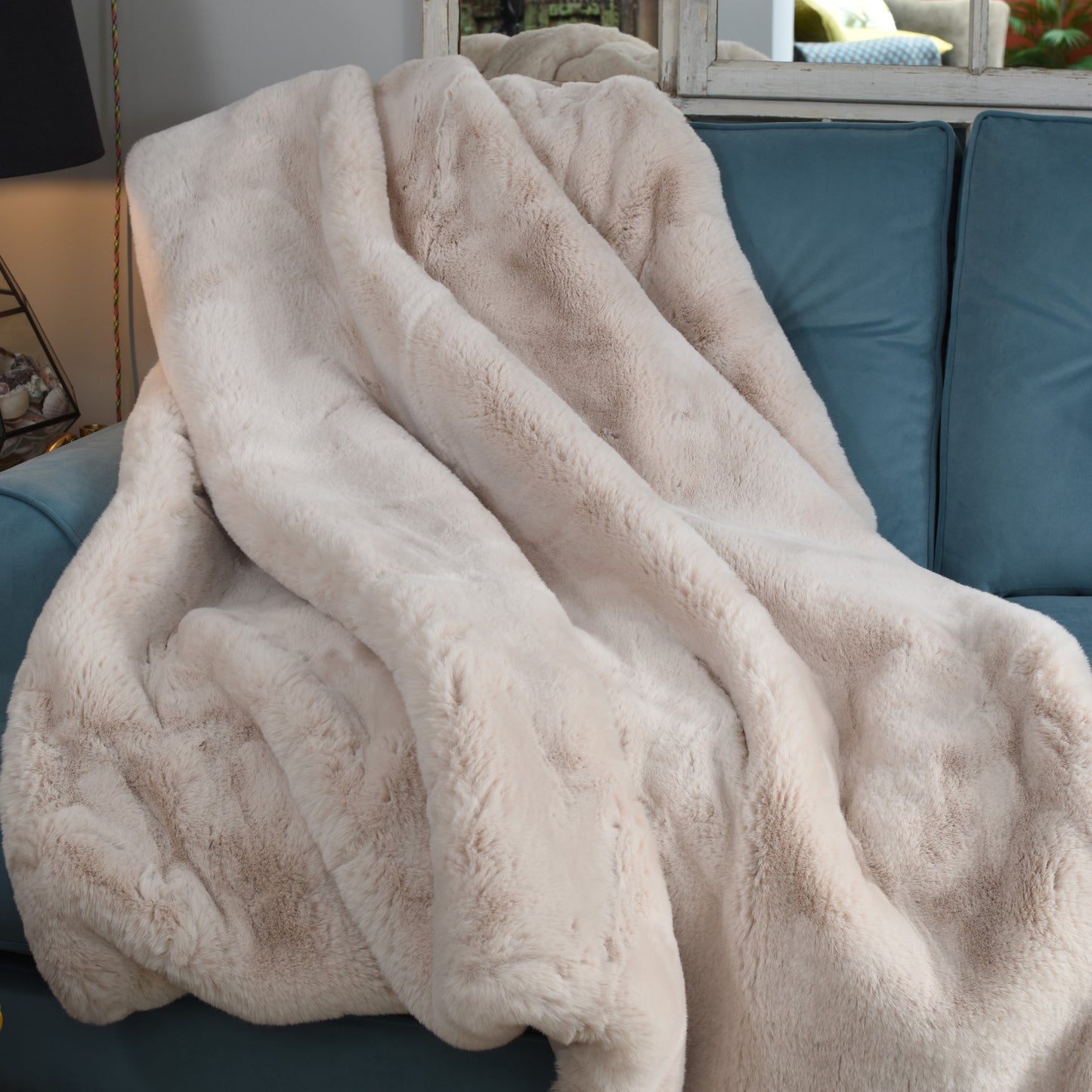 Luxury Fur Throw - Natural