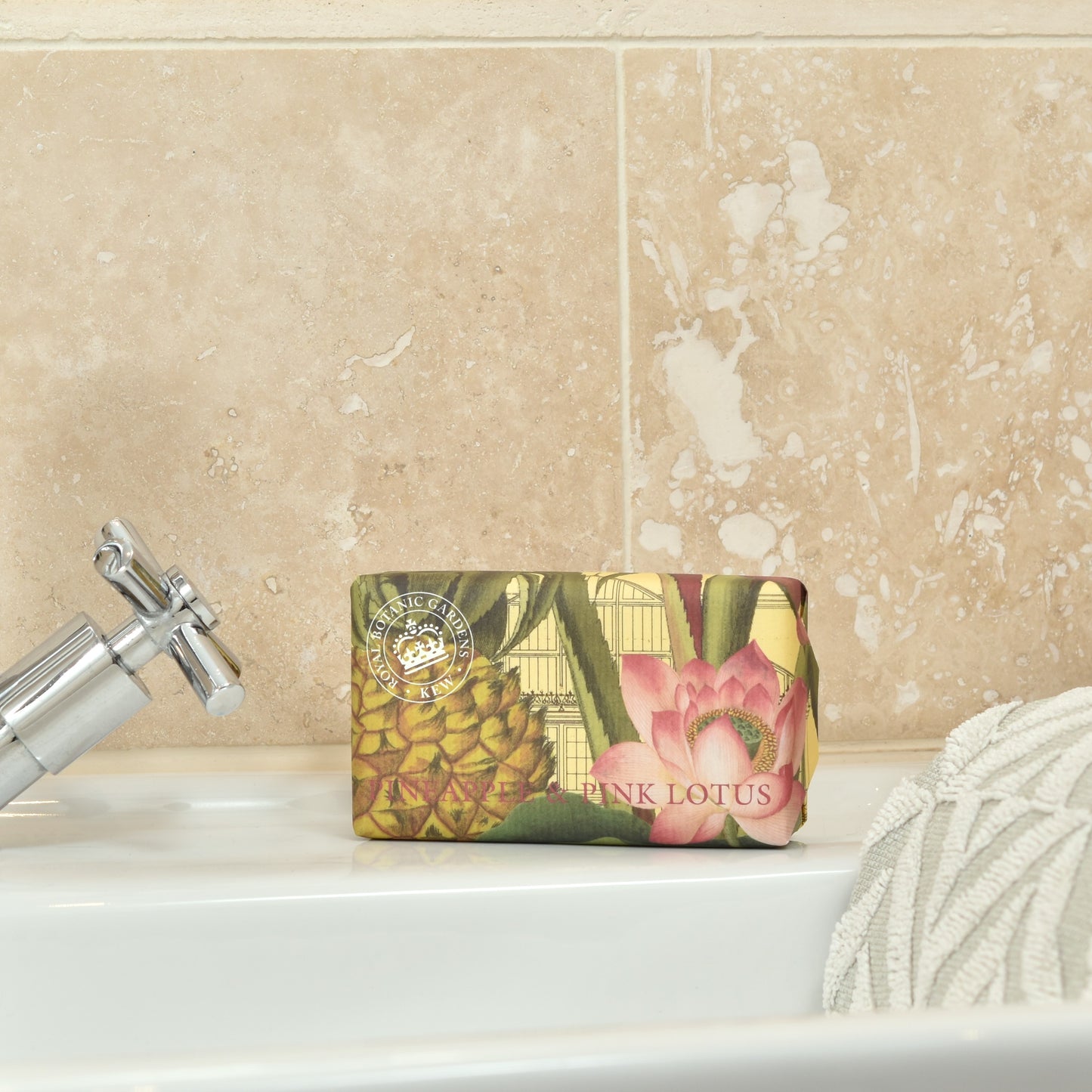 Kew Gardens Pineapple And Lotus Flower Soap Bar