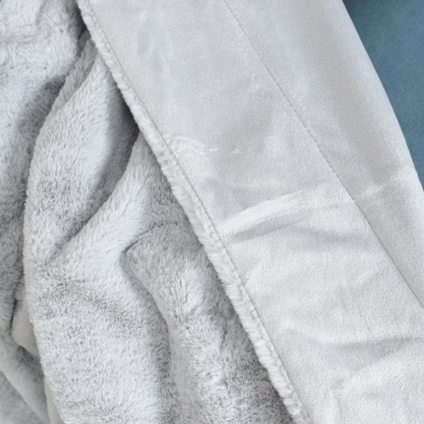 Faux Fur Throw - Short Pile - Silver Grey