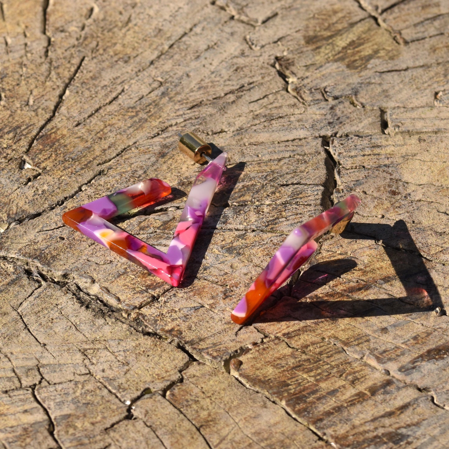 Triangular Hoop Earring - Fuchsia