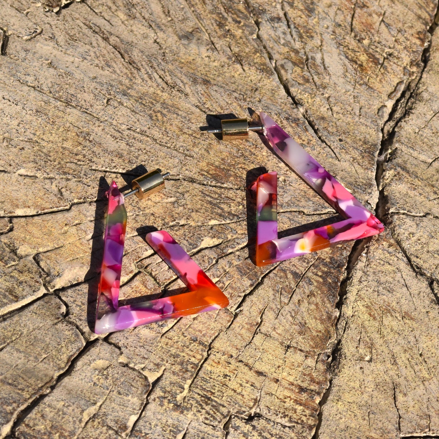 Triangular Hoop Earring - Fuchsia