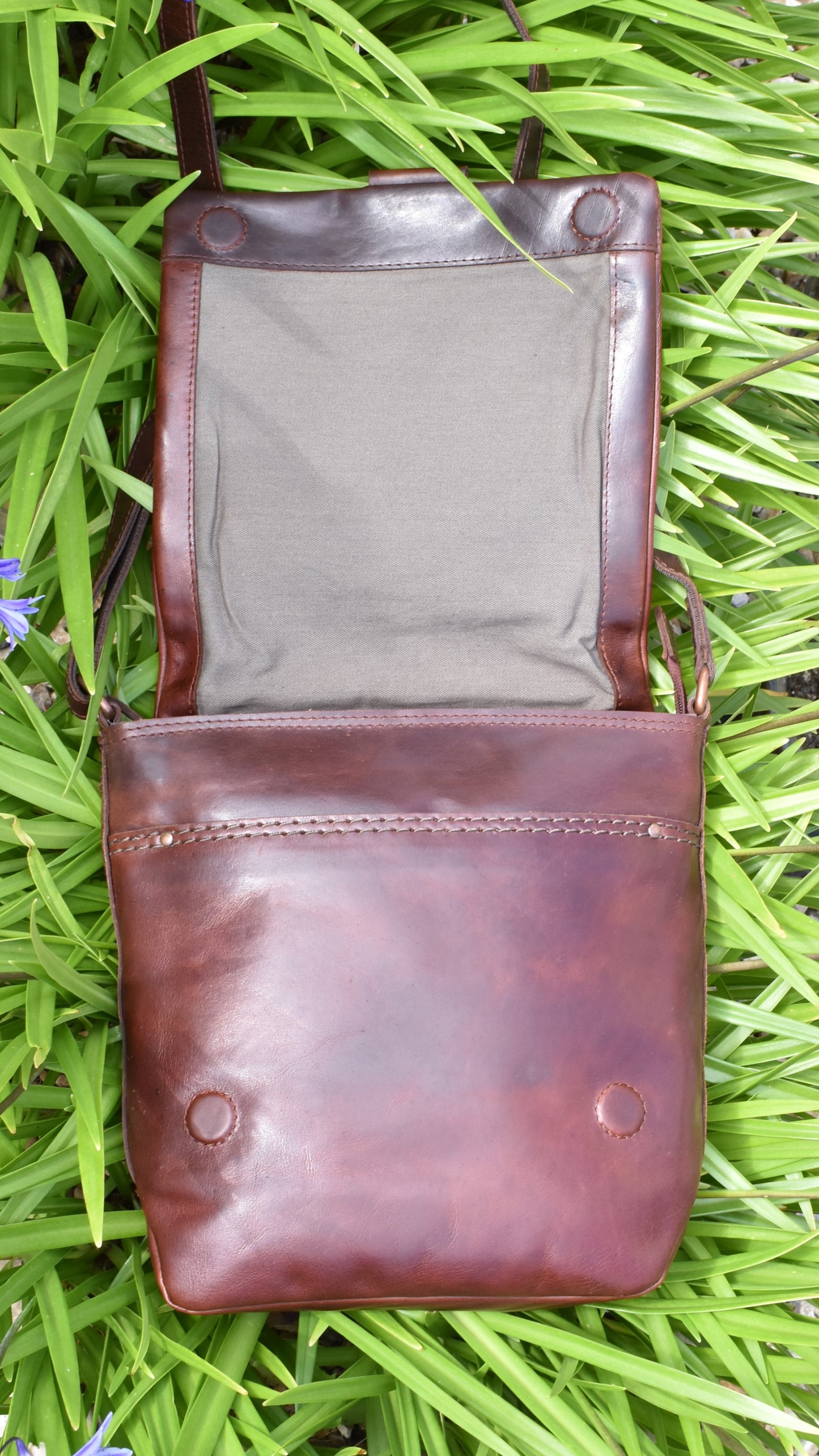 Messenger Bag - Medium Size