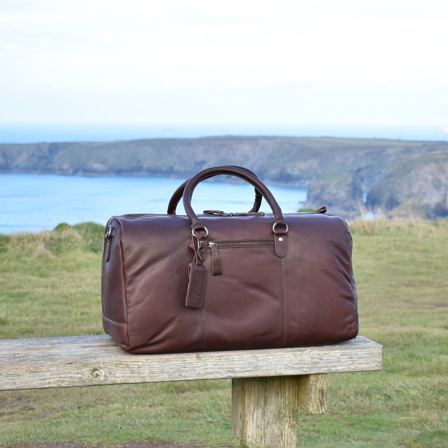 Matt Dark Brown Tan Leather Weekend Holdall