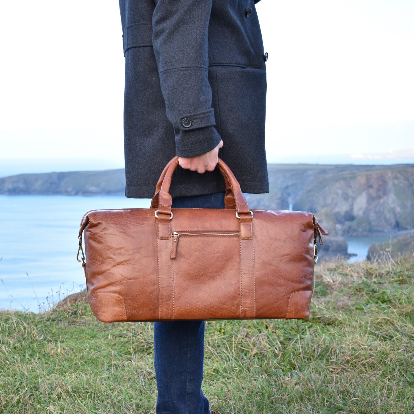 Honey Tan Creased Leather Weekend Holdall