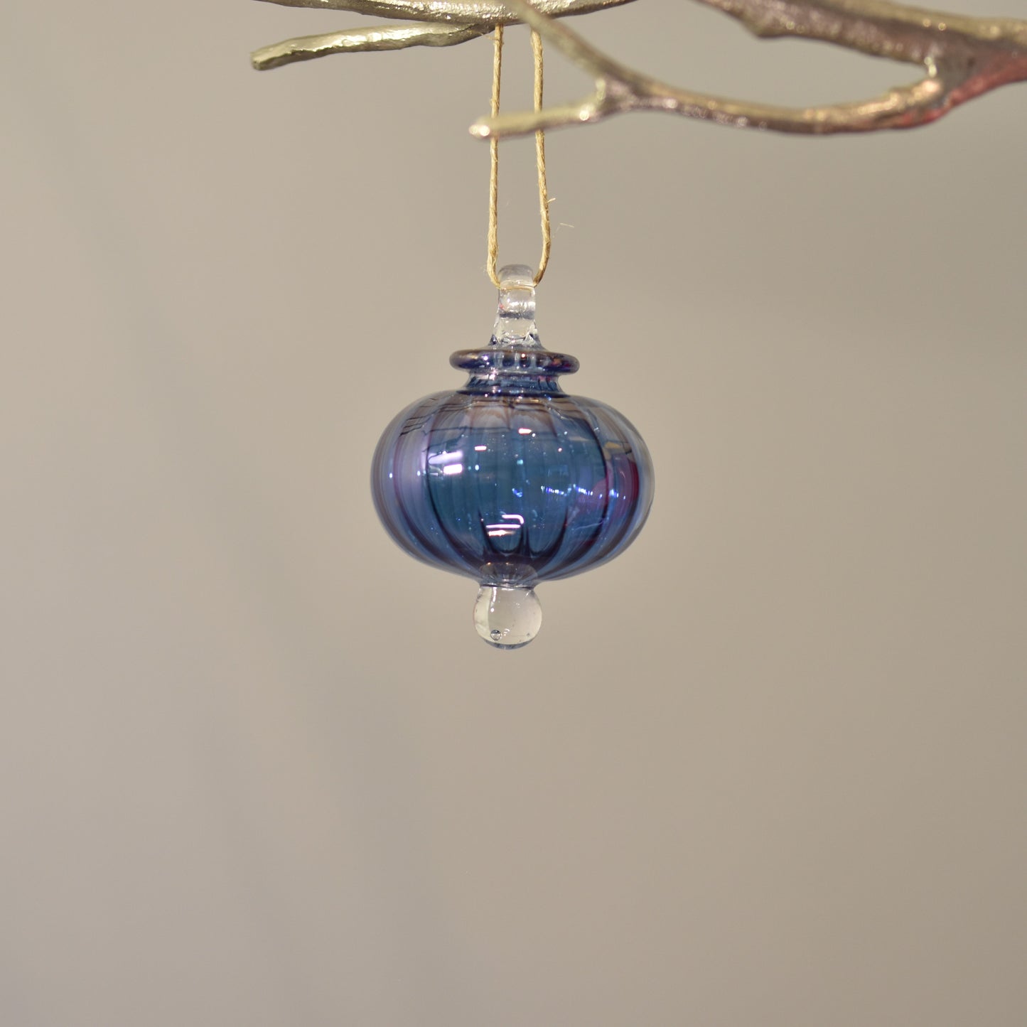 Victorian Coach - Egyptian Glass Bauble - Blue - Small