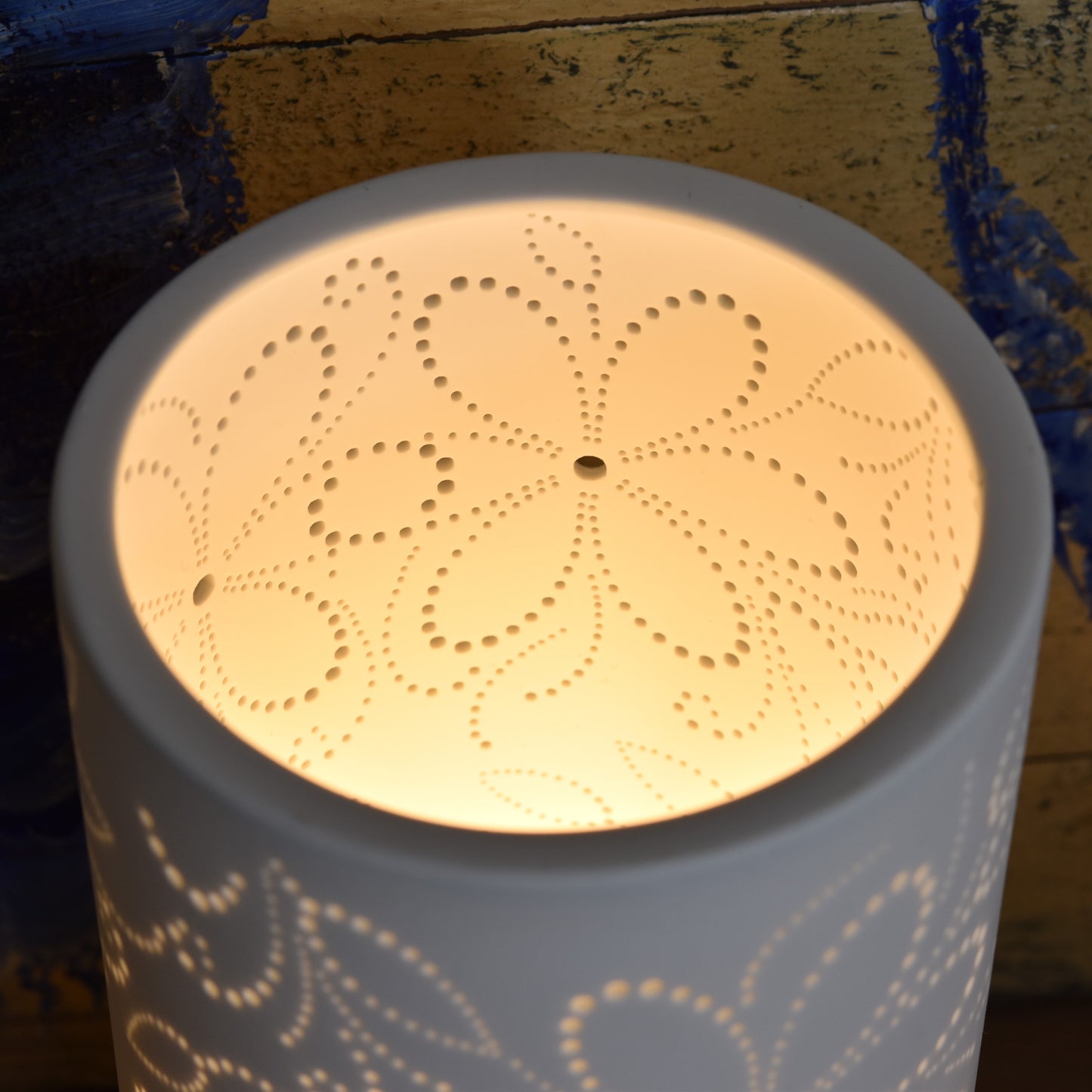 Daisy Flower Porcelain Lamp
