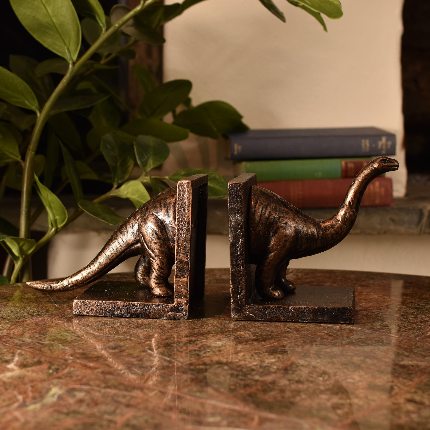 Brontosauras Dinosaur Bookends