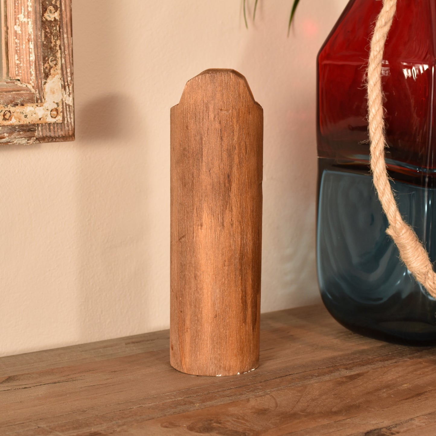 Fisherman - Carved Pillar Figurine
