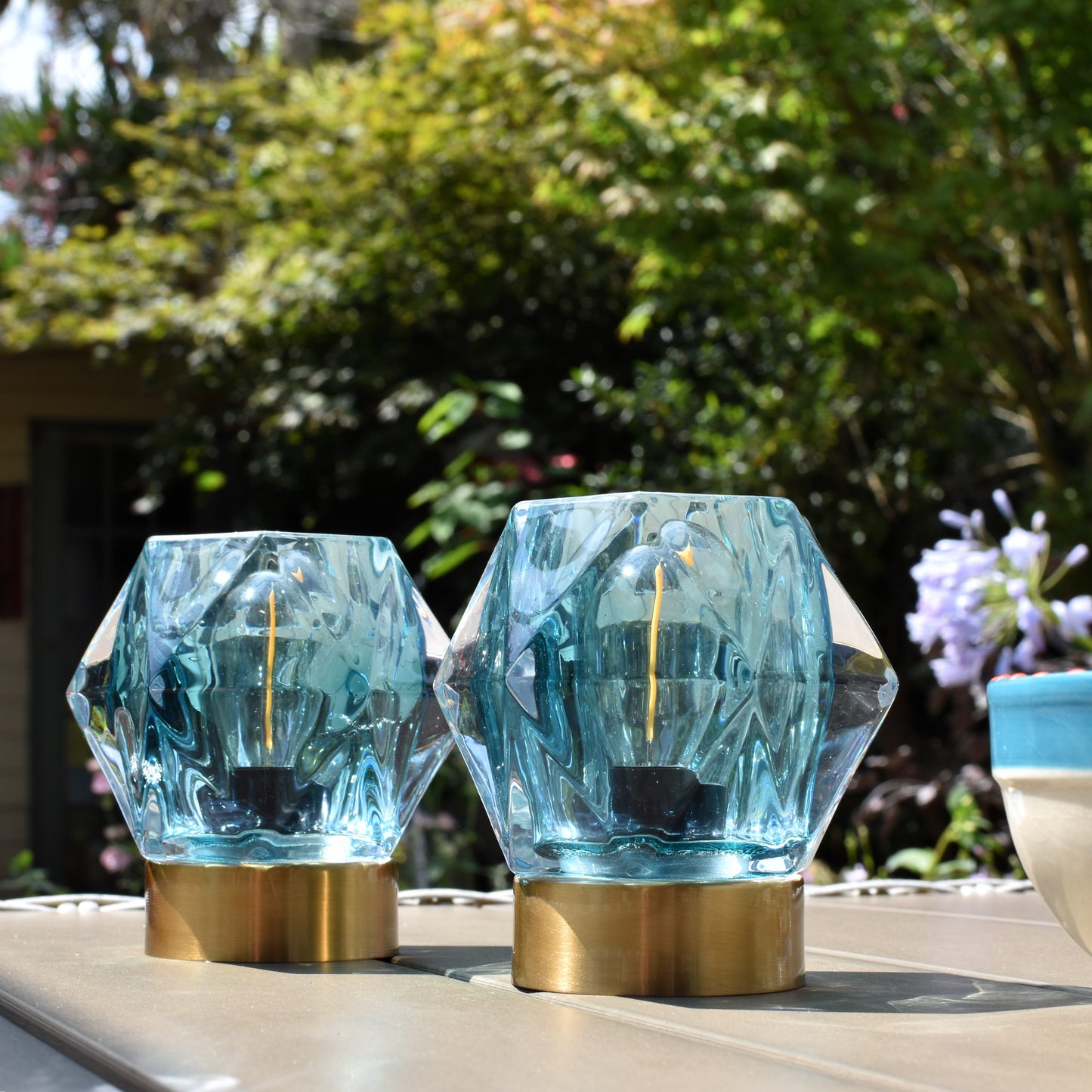Diamond Design Glass LED Battery Light - Blue