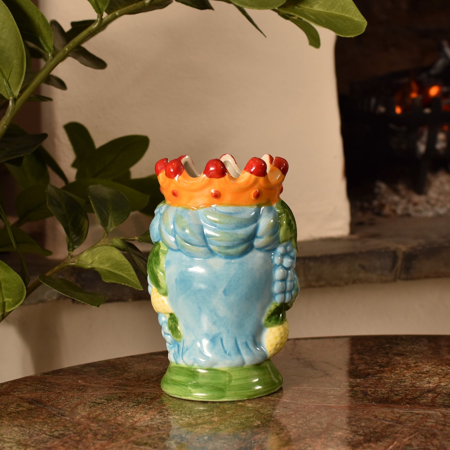 Mediterranean Kings Head Vase / Pot
