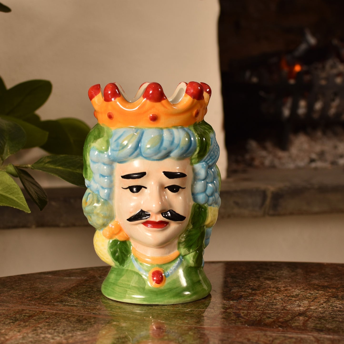 Mediterranean Kings Head Vase / Pot