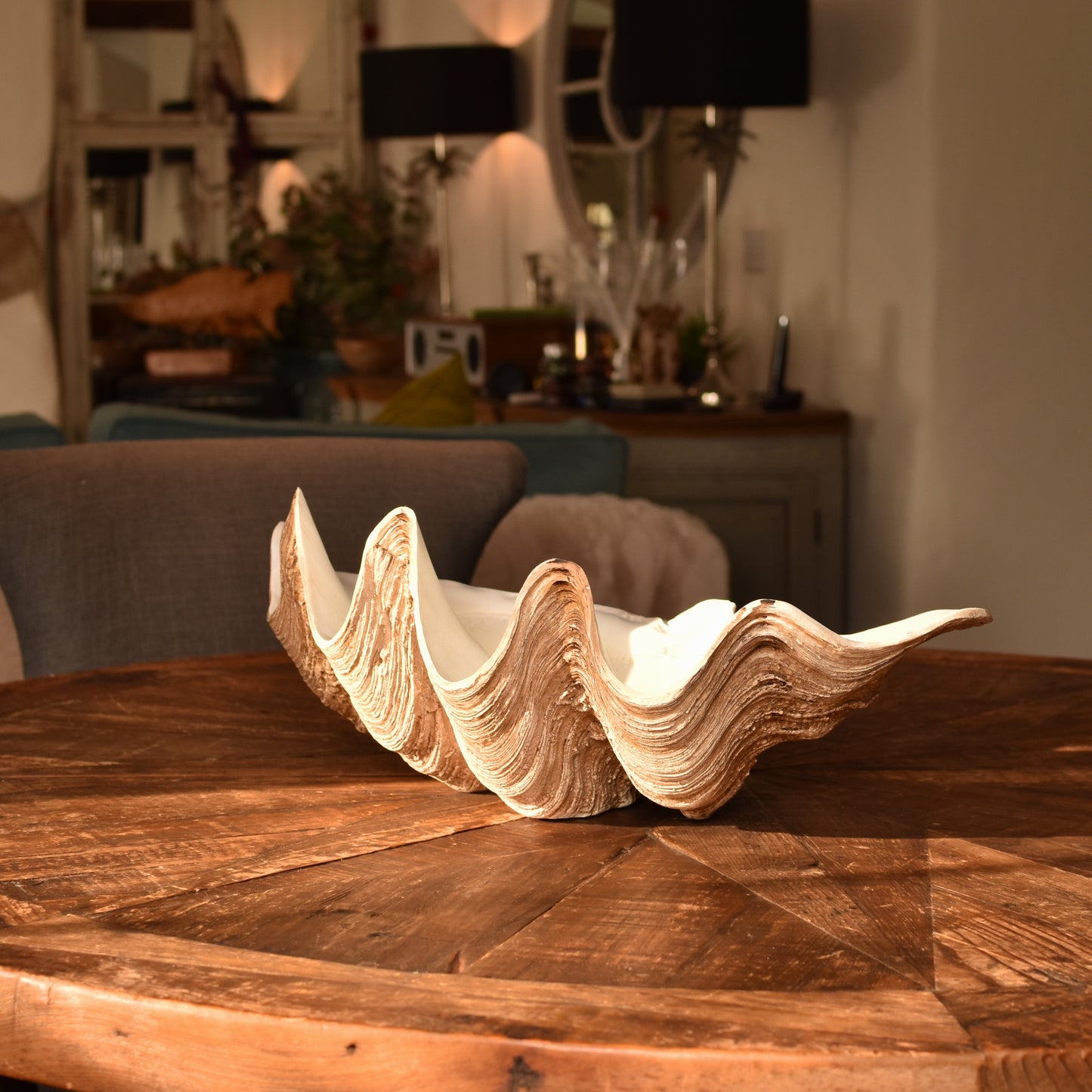 Decorative Clam Bowl - Large