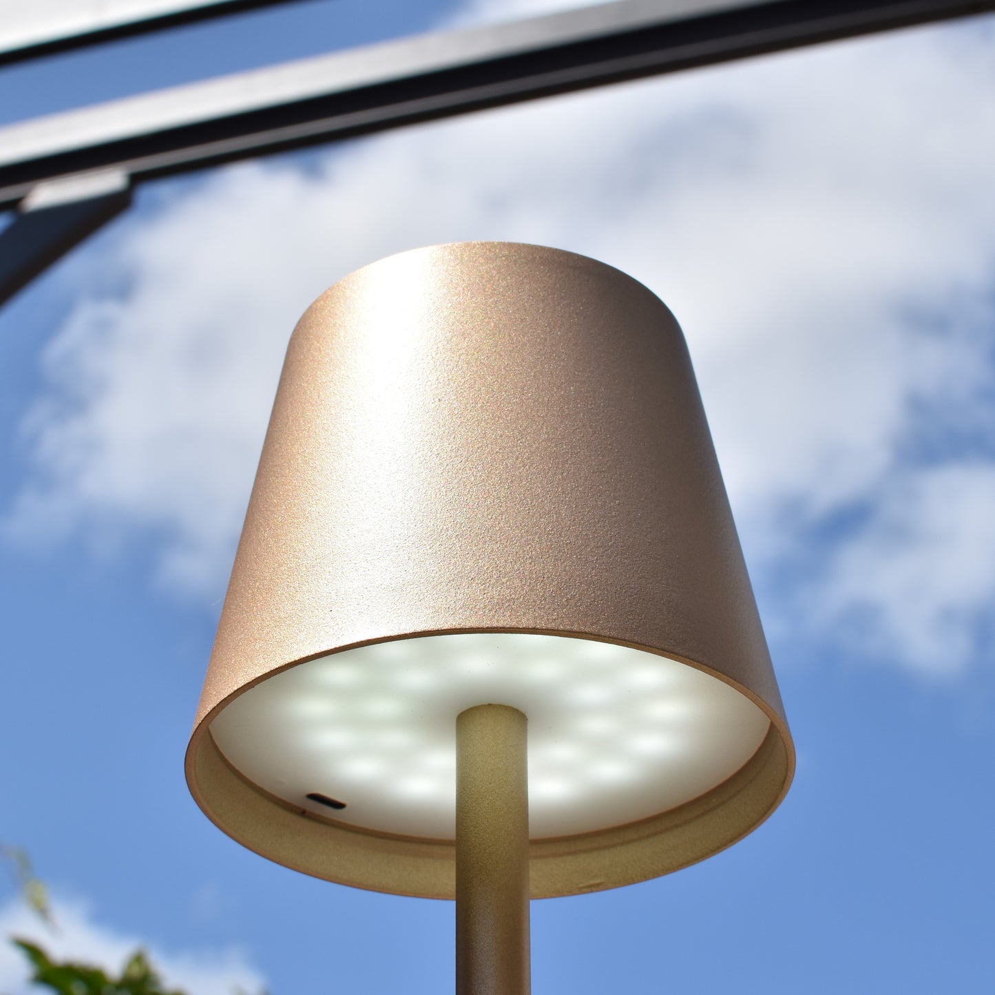 Rechargeable & Dimmable LED Lamp - Gold