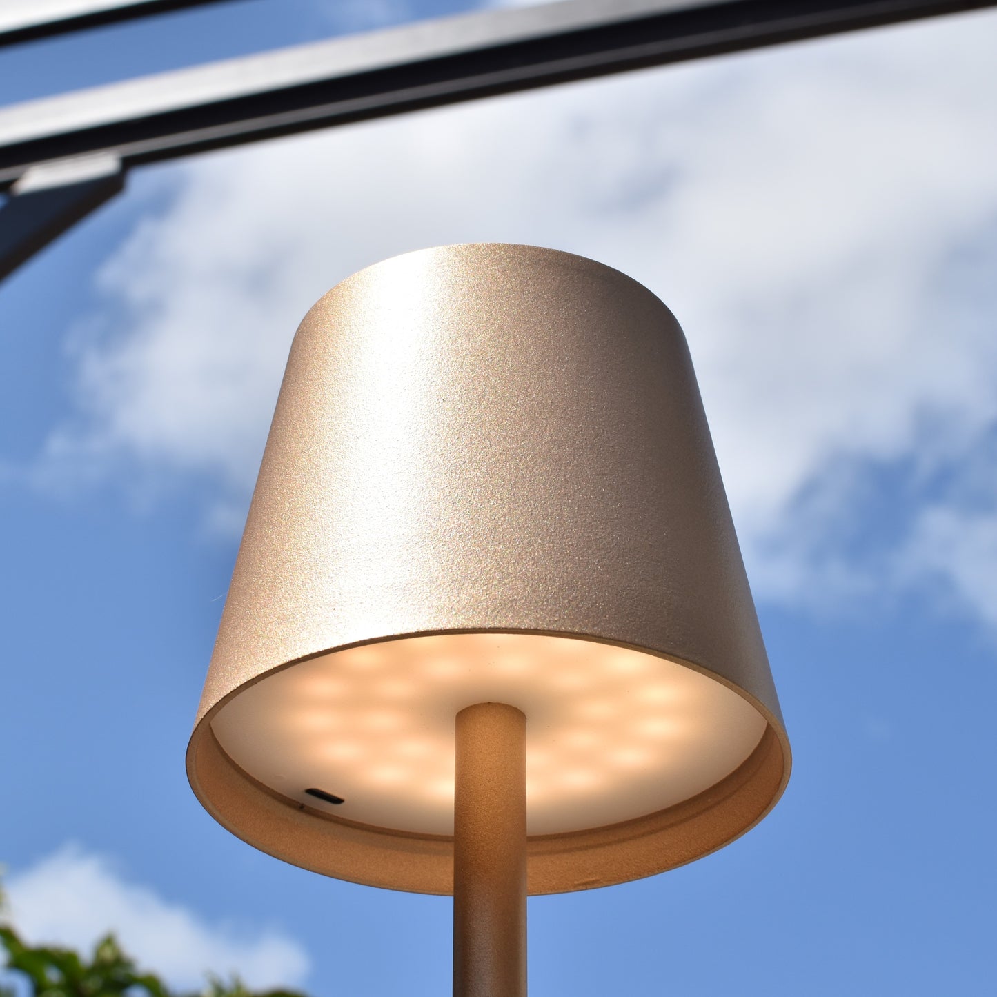 Rechargeable & Dimmable LED Lamp - Gold