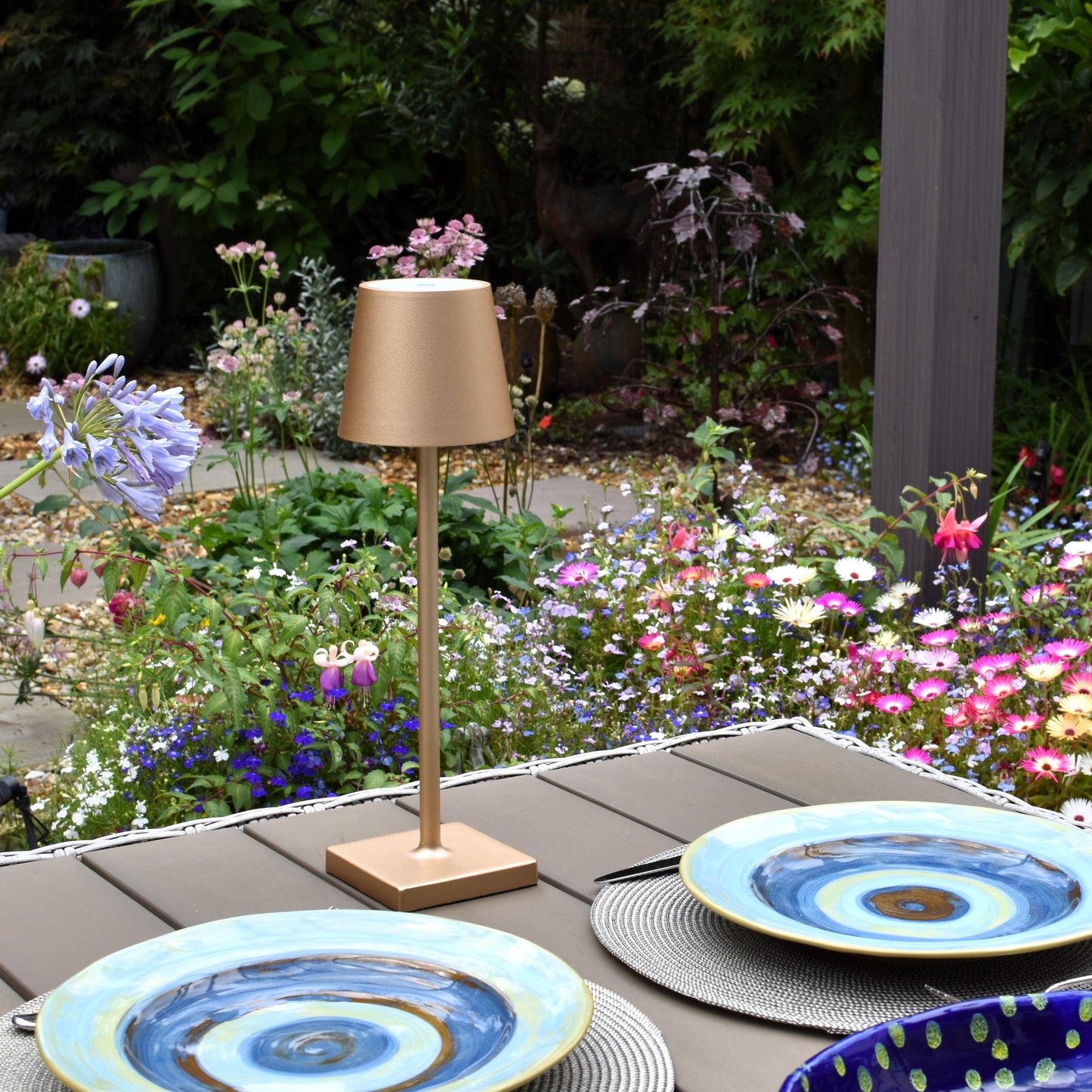 Rechargeable & Dimmable LED Lamp - Gold