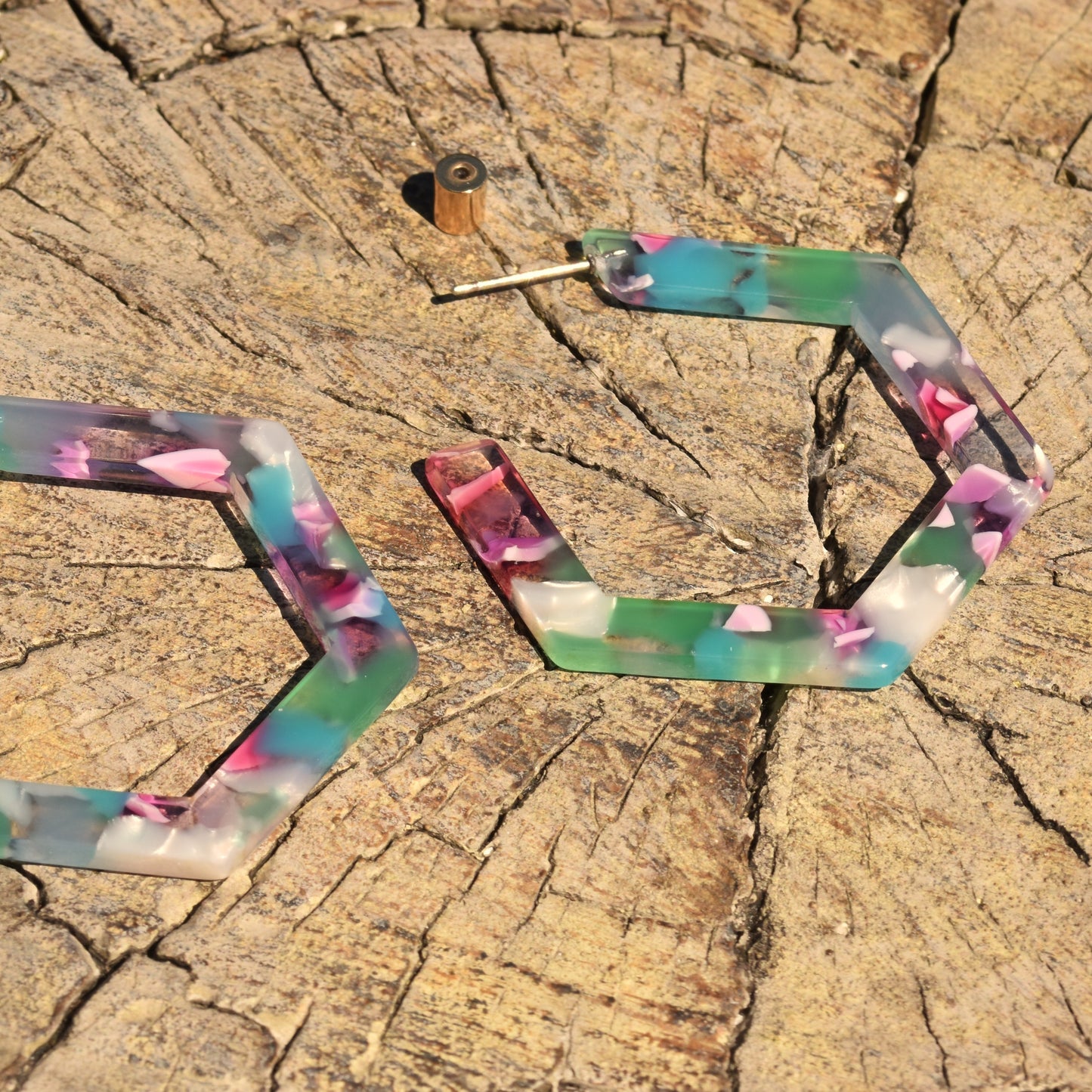 Hexagonal Resin Hoop Earring - Green & Pinks