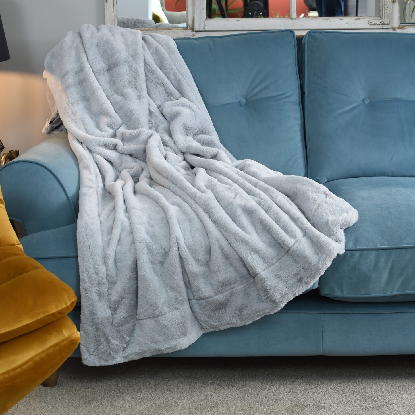 Faux Fur Throw - Short Pile - Silver Grey