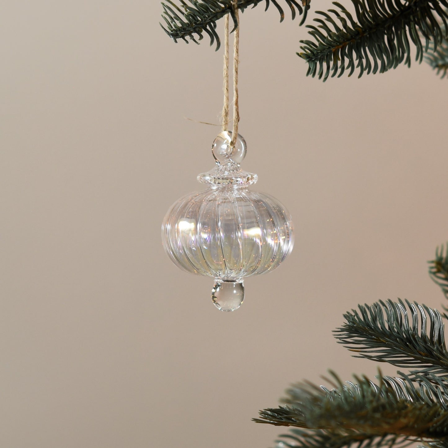 Victorian Coach - Egyptian Glass Bauble - Clear Iridescent - Small