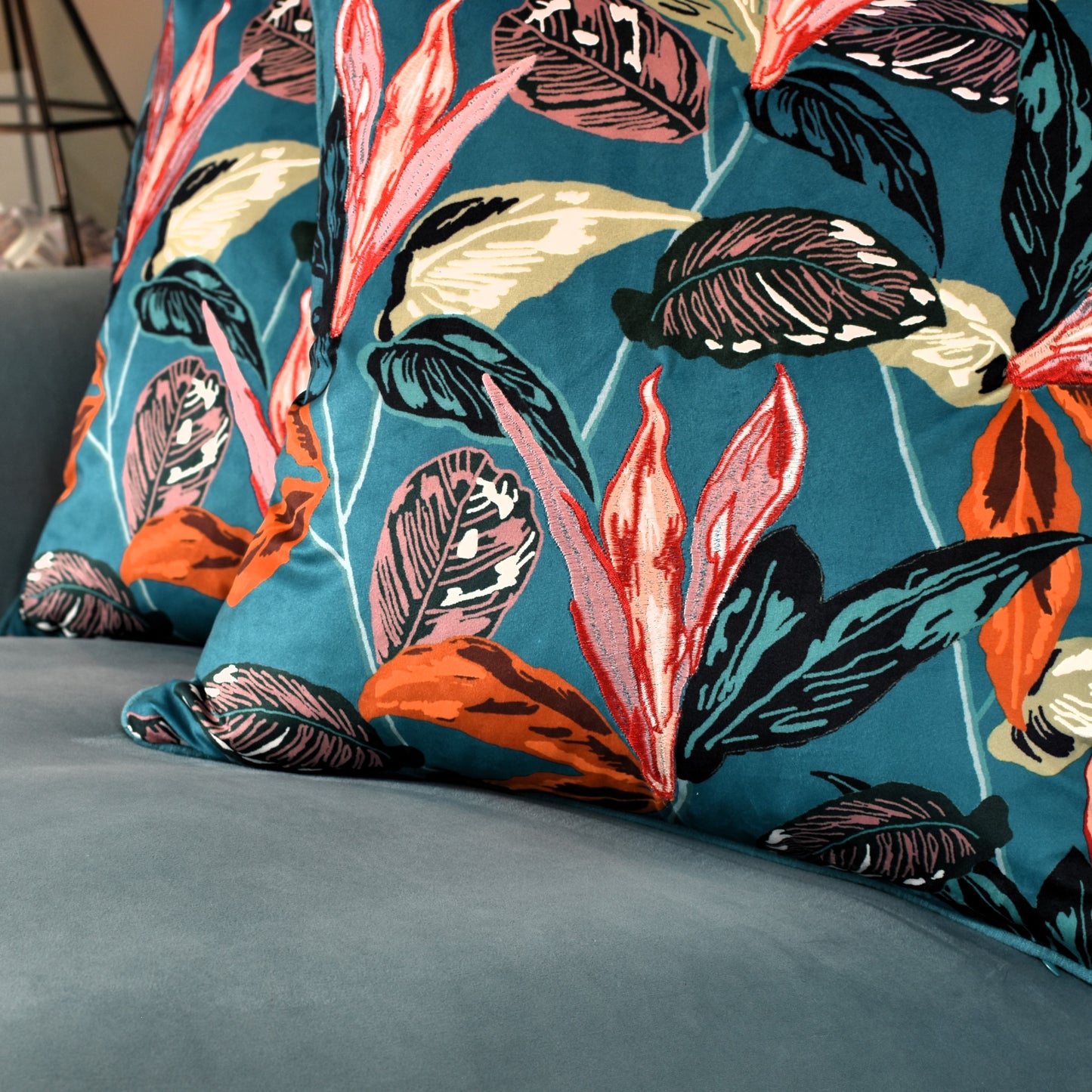 Tropical Variegated  Leaf - Turquoise Blue