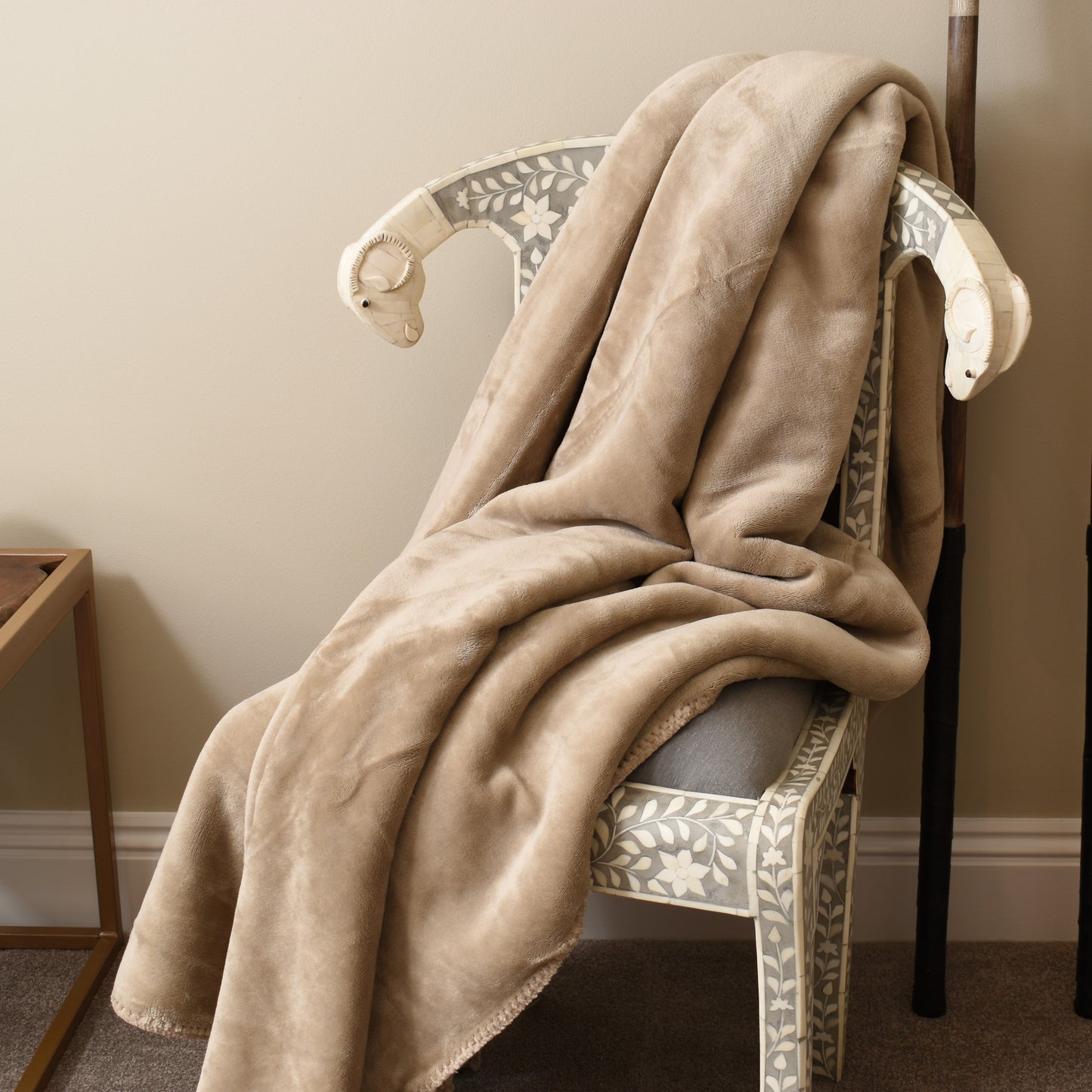 Beige Mink Fleece Throw