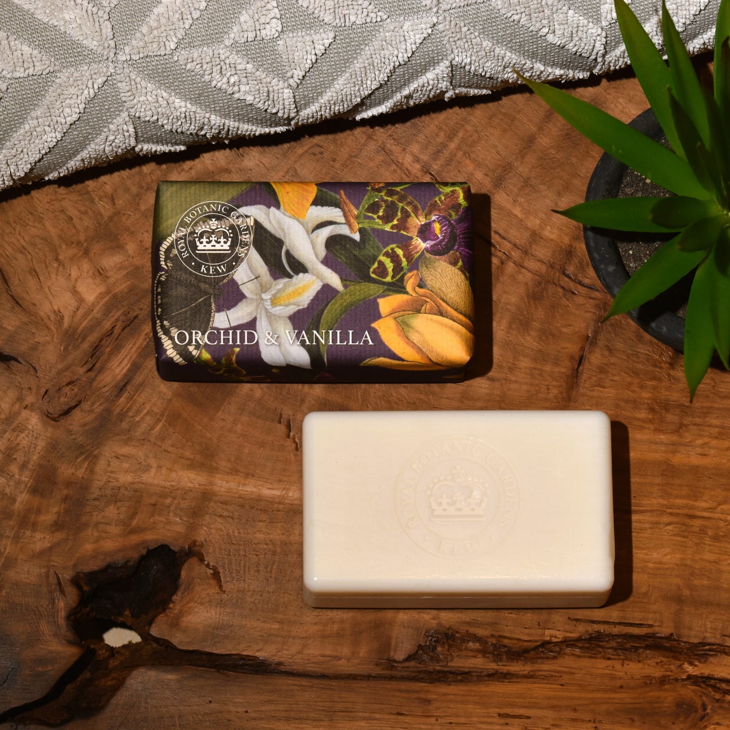 Kew Gardens Orchid & Vanilla Soap Bar