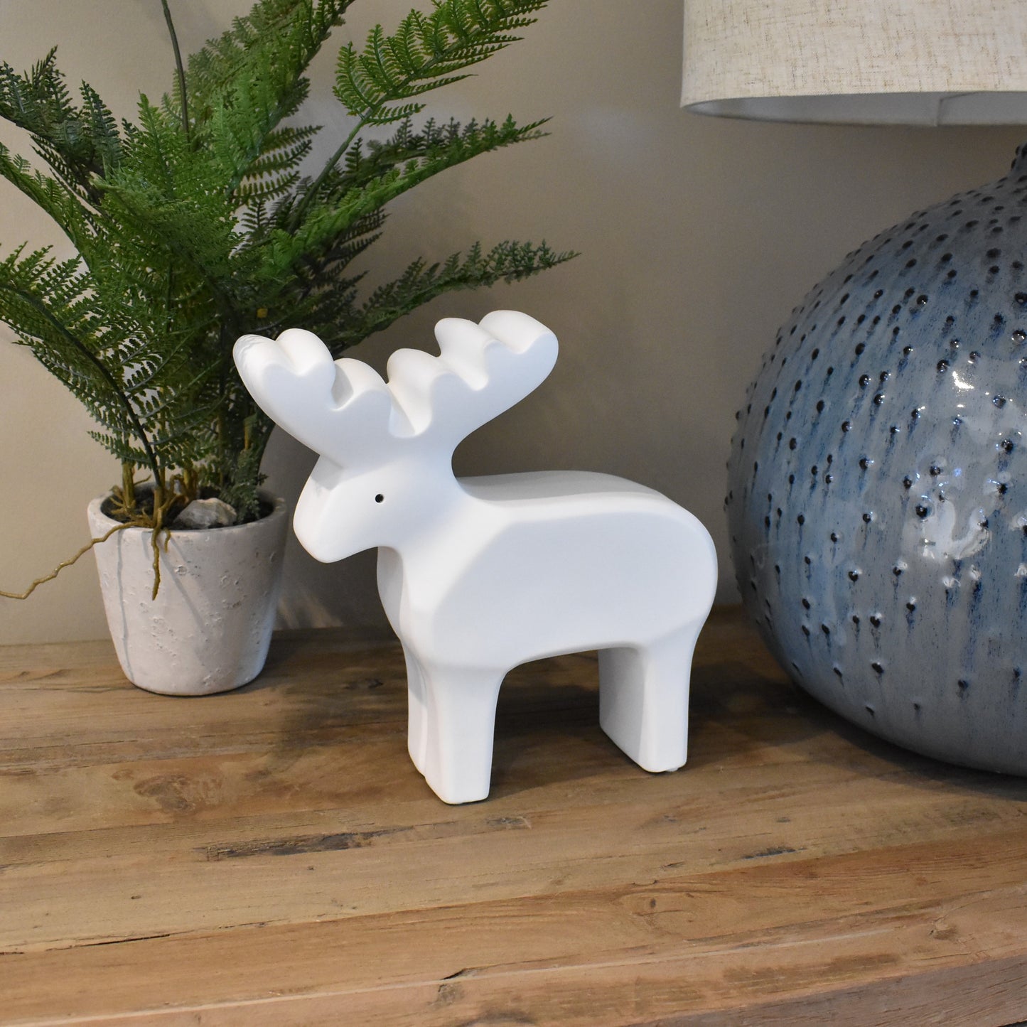 Scandi Deer Ceramic Lamp