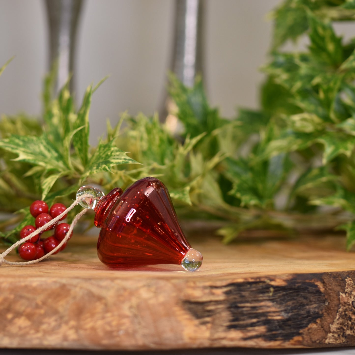 Victorian Lantern - Egyptian Glass Bauble - Red - Small