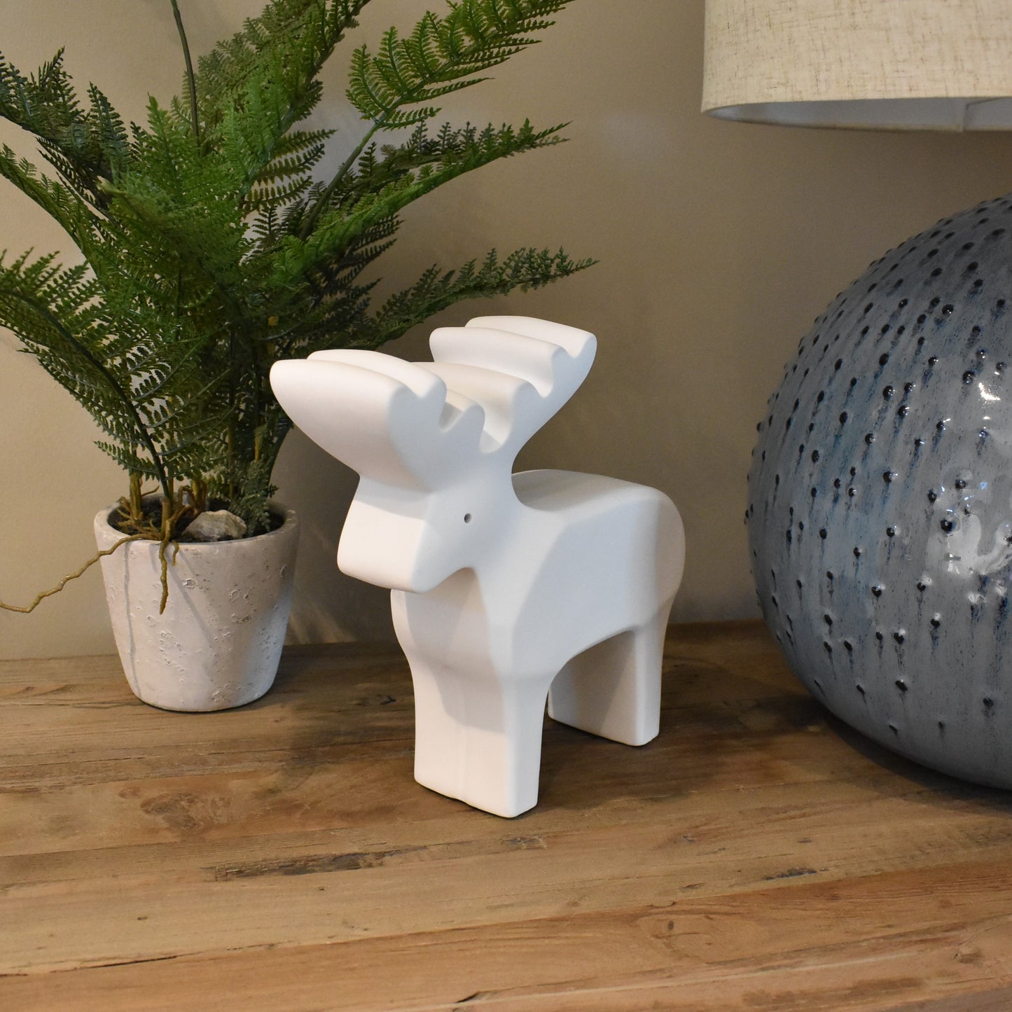 Scandi Deer Ceramic Lamp