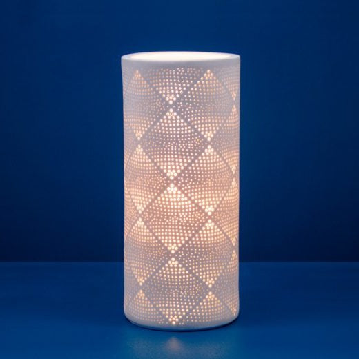 Diamond Ripple Porcelain Lamp