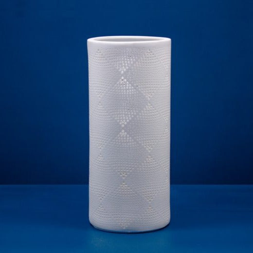 Diamond Ripple Porcelain Lamp